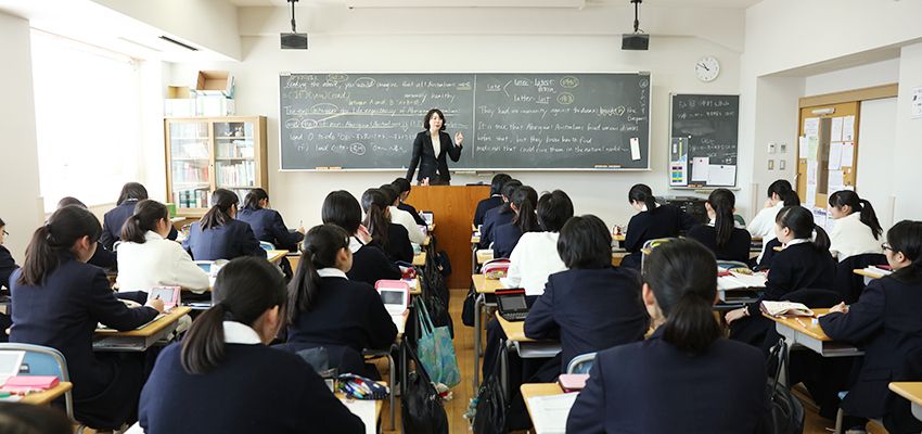 共立女子中学校　先生インタビュー「中学のうちは宿題をたくさん出すので、ちゃんとついていければ力になっています！」104