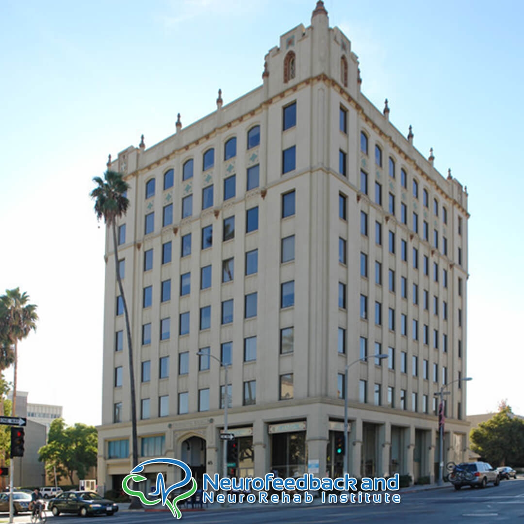 How long does it typically take to see improvements in sleep patterns with EEG biofeedback therapy?