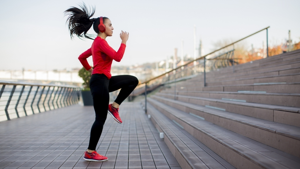 Young woman doing cardio