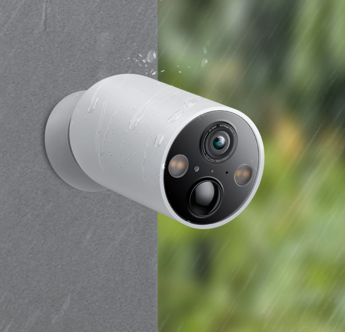 Built to Last. Indoors or Outdoors
From heavy rain to fine dust, the Tapo C425 is 
ready for the outdoor with its robust IP66 
weatherproofing.