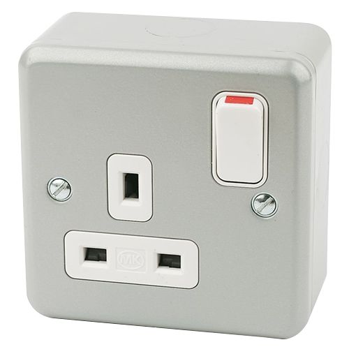 mk white metal sockets