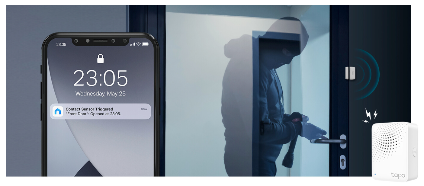 Instant Push Notifications
Receive instant alerts on your phone when a door or window is opened unexpectedly. The Hub can sound a siren to warn of danger and deter intruders.