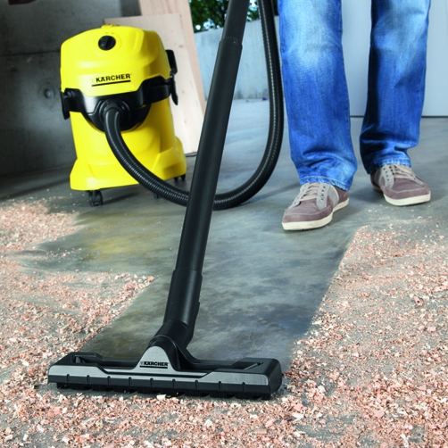 Newly developed:floor nozzle and suction hose 
For the best cleaning results-whether dry,wet,fine or coarse dirt.
For maximum vacuuming convenience and flexibility.