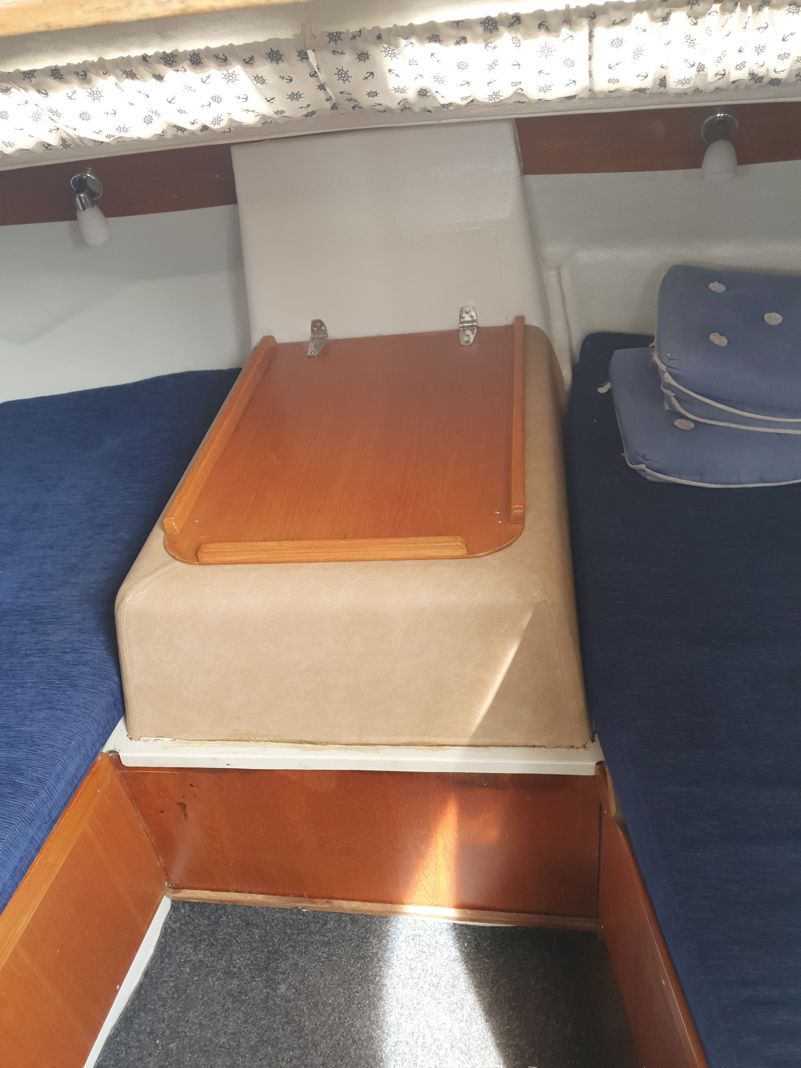 Fenix turbo aft cabin 1985