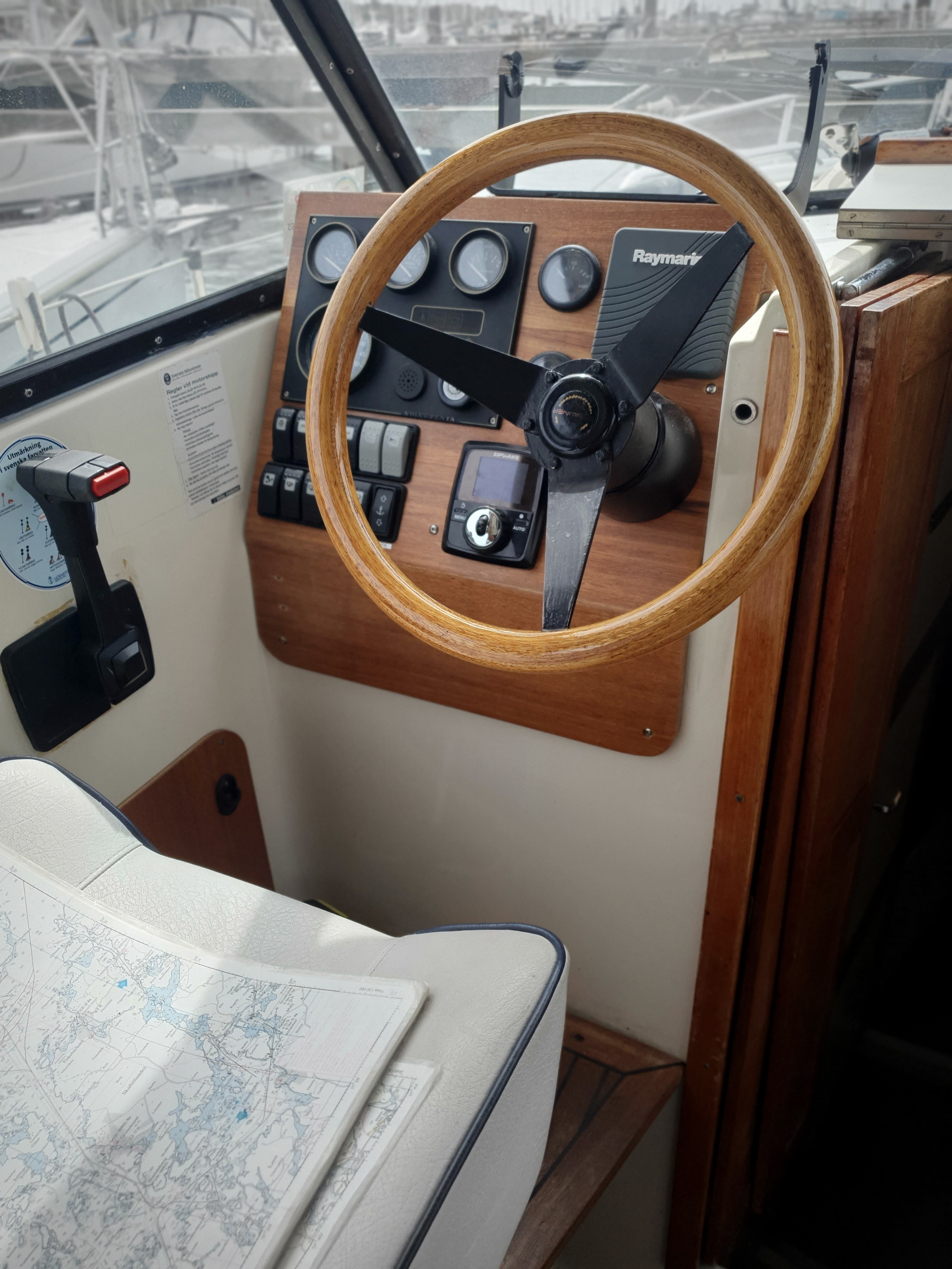 Fenix turbo aft cabin 1985