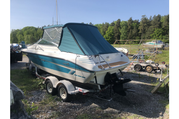 Sea ray 240 Overnighter, 1996