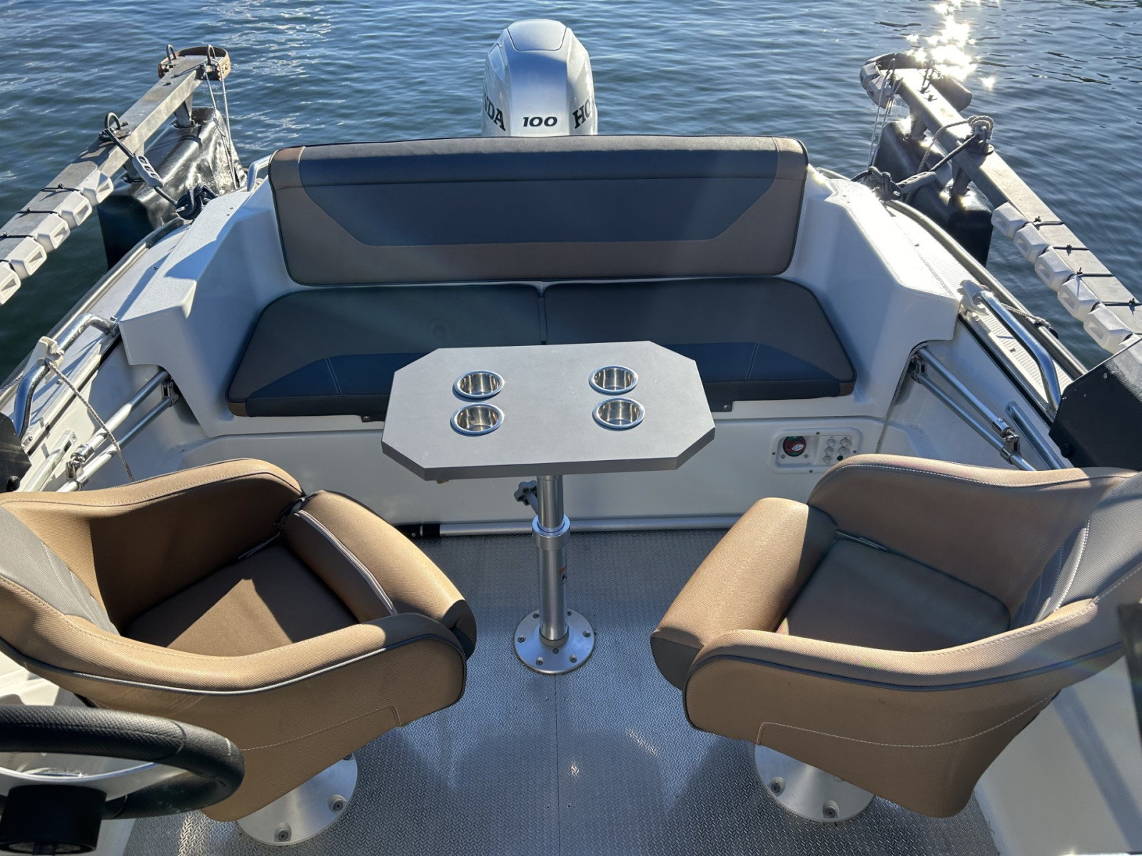 Silver Hawk 57 BR 2019