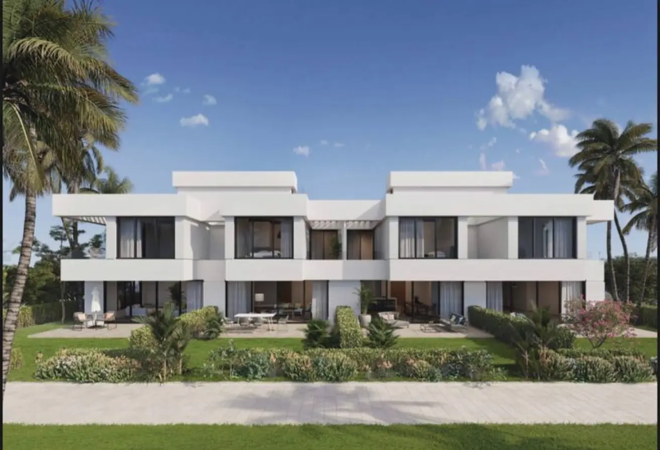 189_Hacienda-White_Chalet_1