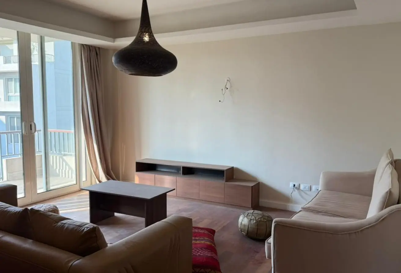2362_Pyramids-Hills_Apartment_1