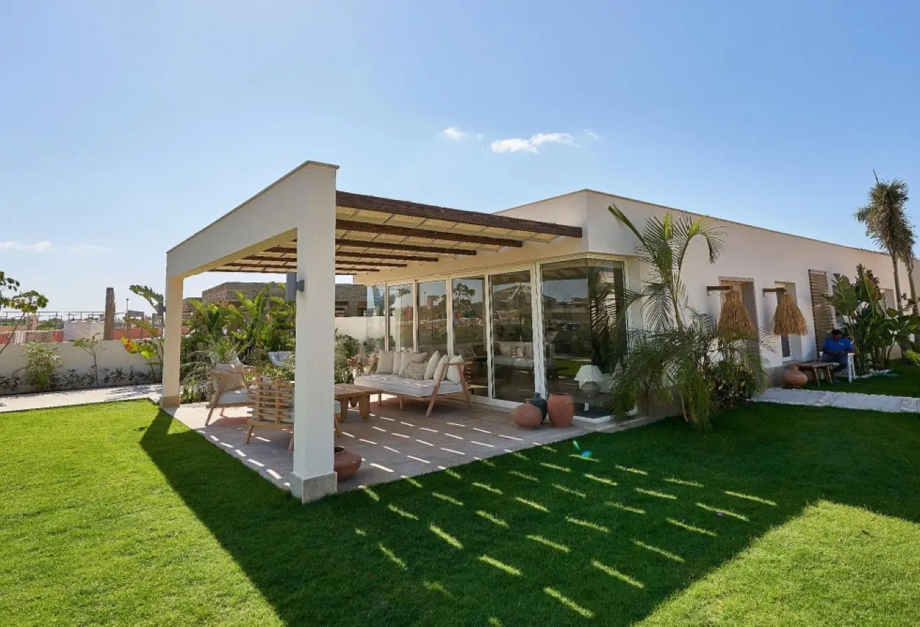 931_Ramla-Lakeside_Townhouse_1