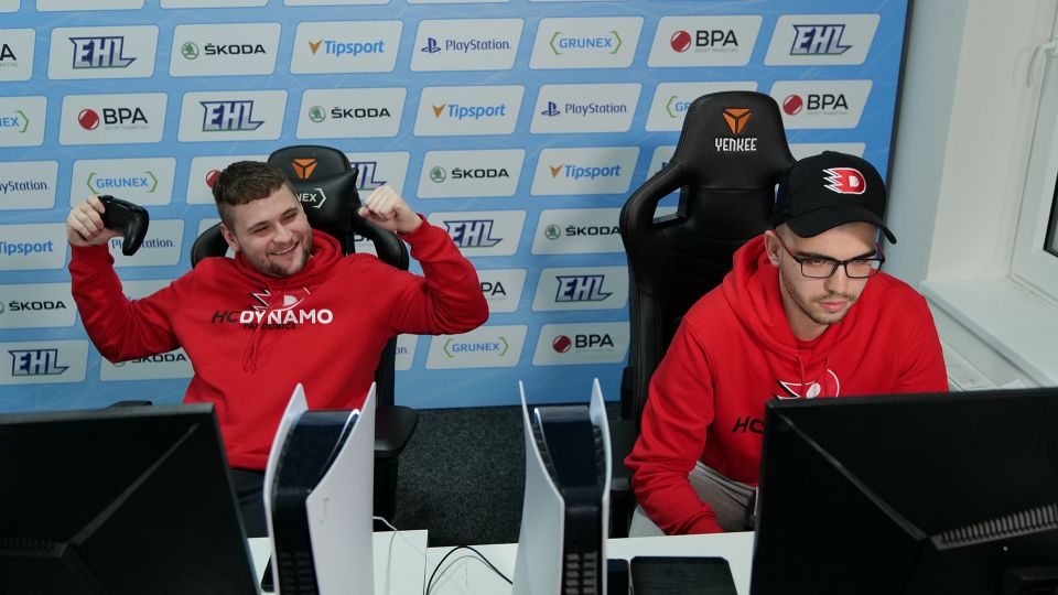 Sparta ztratila body s Olomoucí, derby ovládlo Dynamo