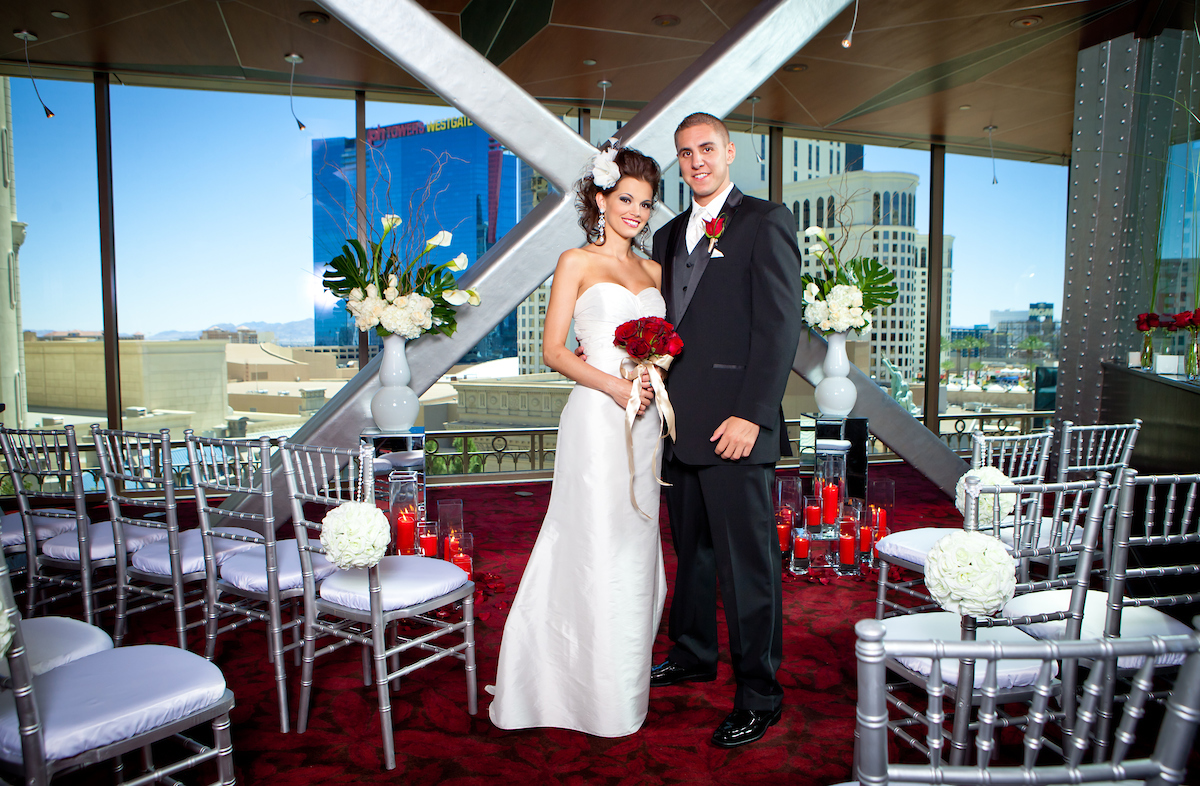 Vegas Weddings All Inclusive - Eiffel Tower Restaurant