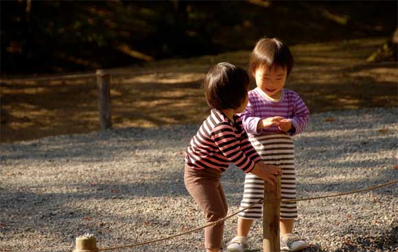 言語を習得する - 子供と大人の違い