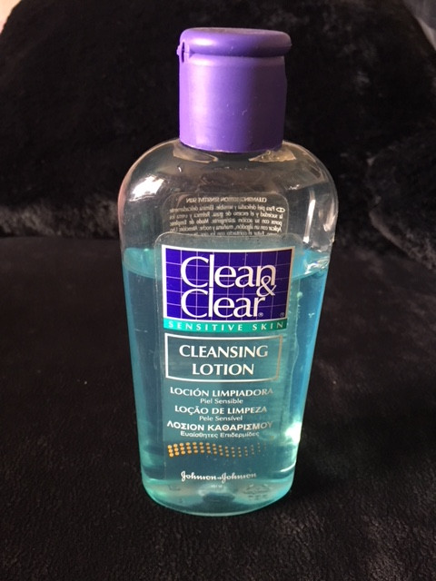 IMG_clean-clear-lotion.jpg