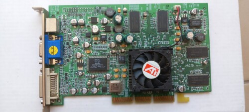 Ati Radeon 8500 1