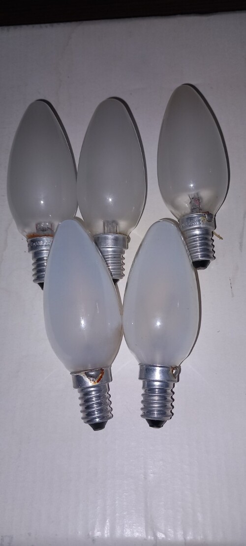 Lampes-E14-25watt-1.jpg