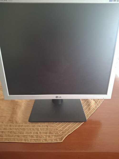 LG-L1919S-07.jpg