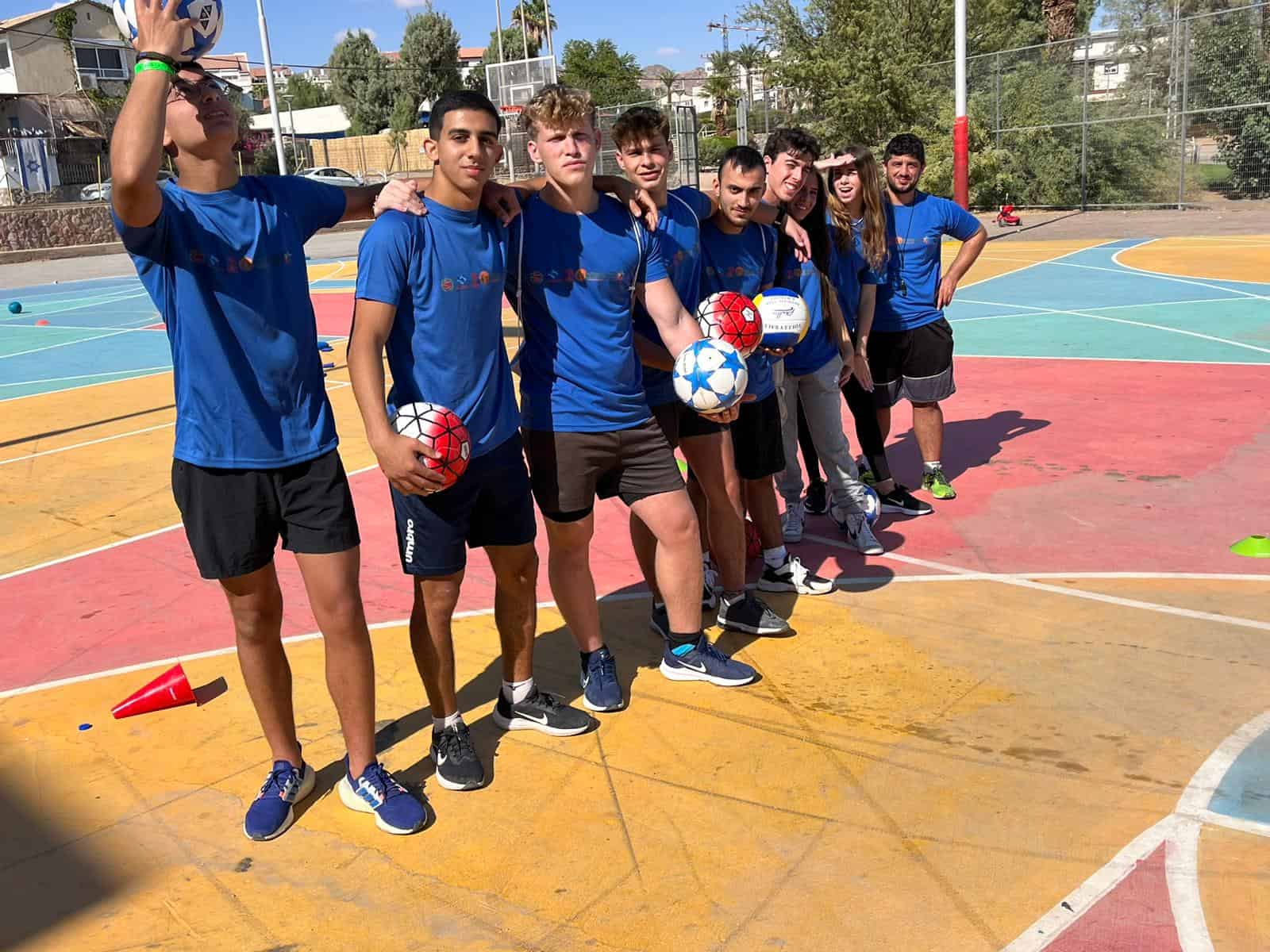קורס מאמנים צעירים למפוני הדרום באילת יצא לדרך