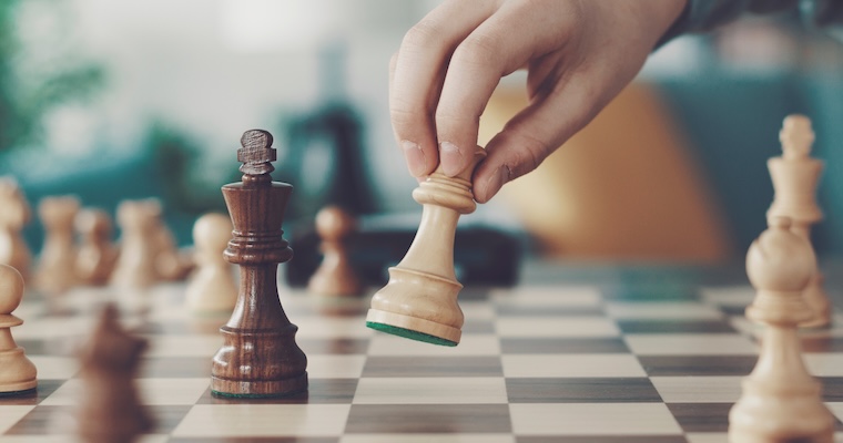 Strong Family Businesses Think Short Term and Long Term at the Same Time