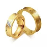 Par De Alianças Banhado A Ouro 18k Com Cristais - Marketplace