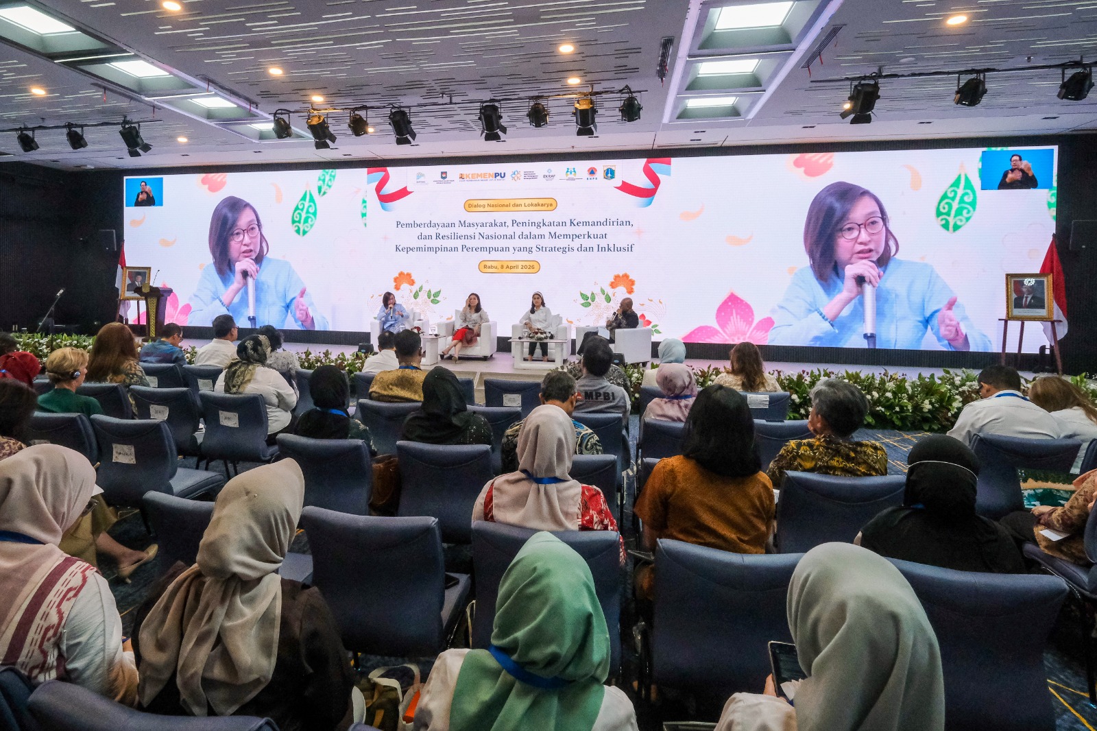 Forum ini merupakan kolaborasi lintas kementerian dan lembaga, yang diinisiasi Kementerian PPN/Bappenas, sebagai upaya memperkuat peran perempuan dalam pembangunan nasional.