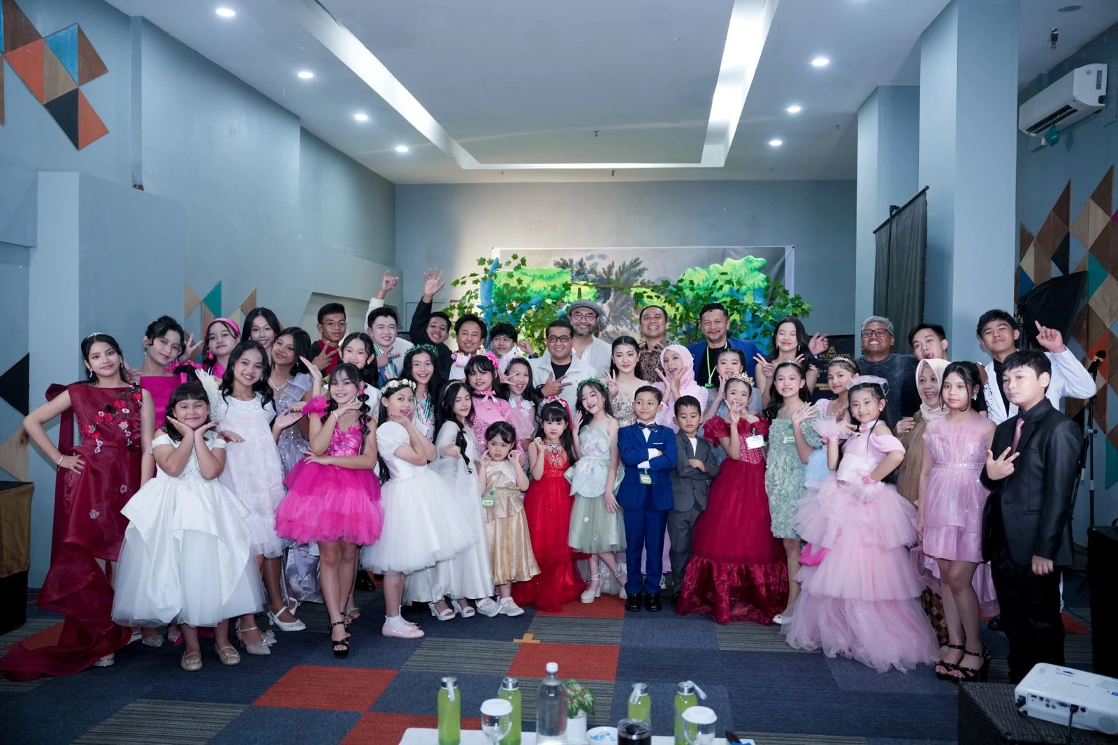 Menteri Ekraf Hadiri Awarding Ceremony Magical Casting Bootcamp “Timun Mas in Wonderland! The Movie”