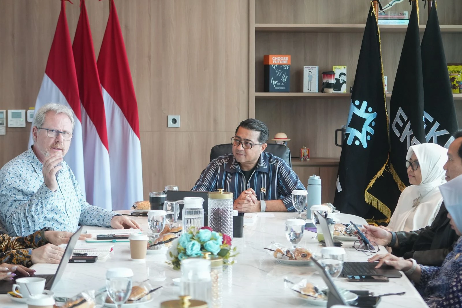 Menteri Ekraf Sambut Audiensi dengan King’s College, Perkuat Ekosistem Talenta Kreatif