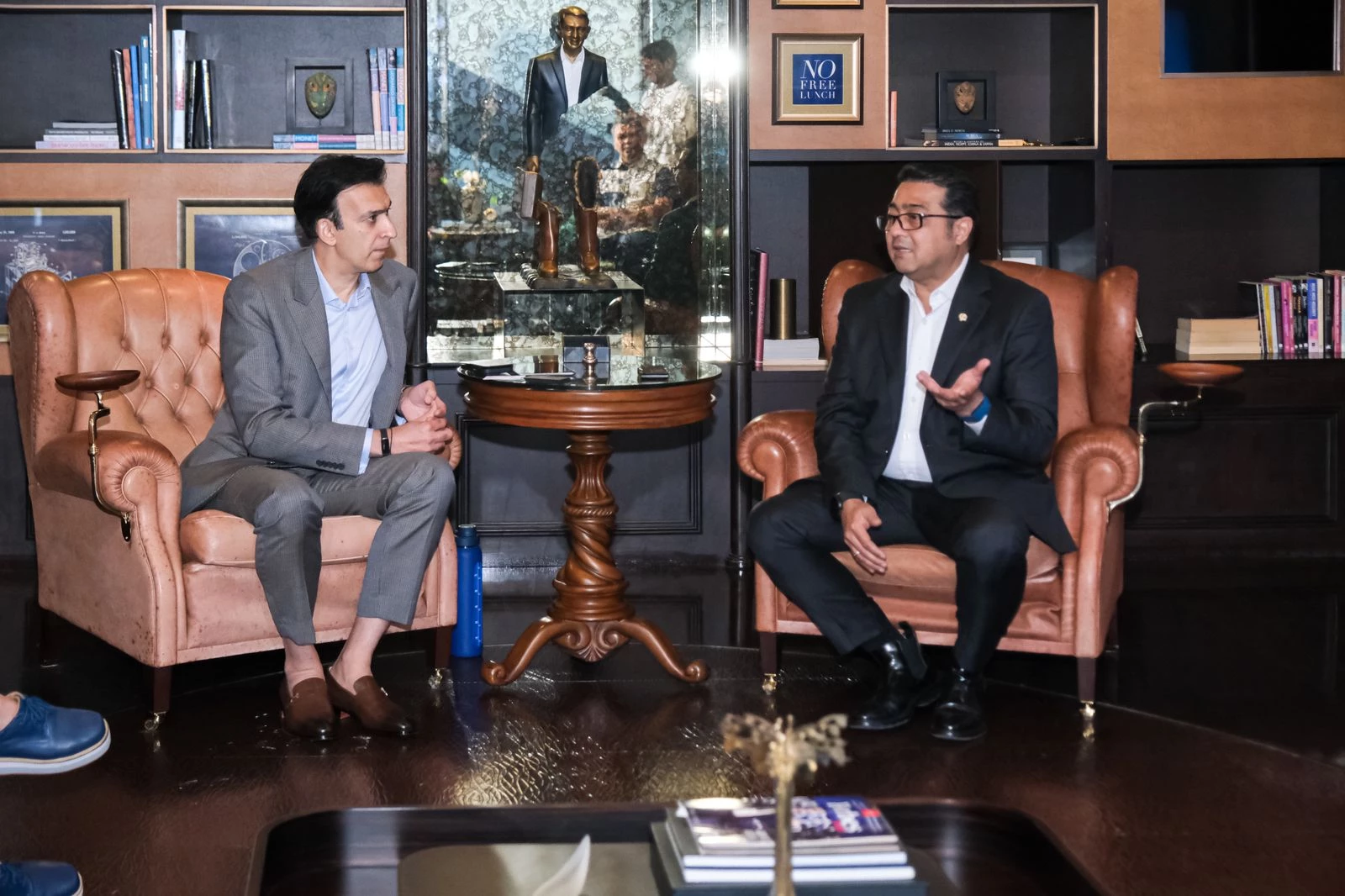 Ministry of Creative Economy Explores Collaboration with MD Entertainment to Boost National Film Distribution