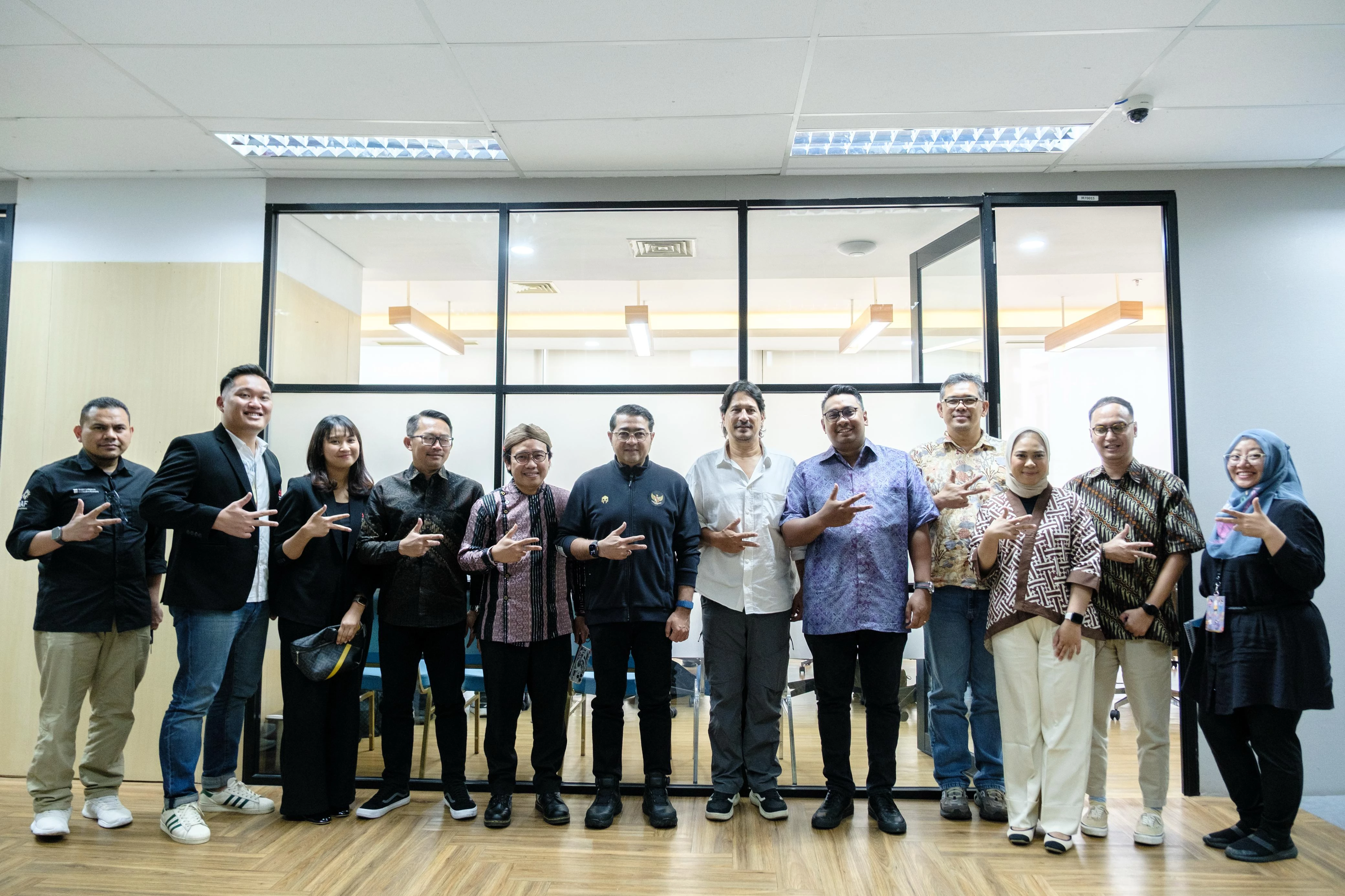 Minister of Creative Economy Supports DXI 2025, Ready to Collaborate with Dyandra