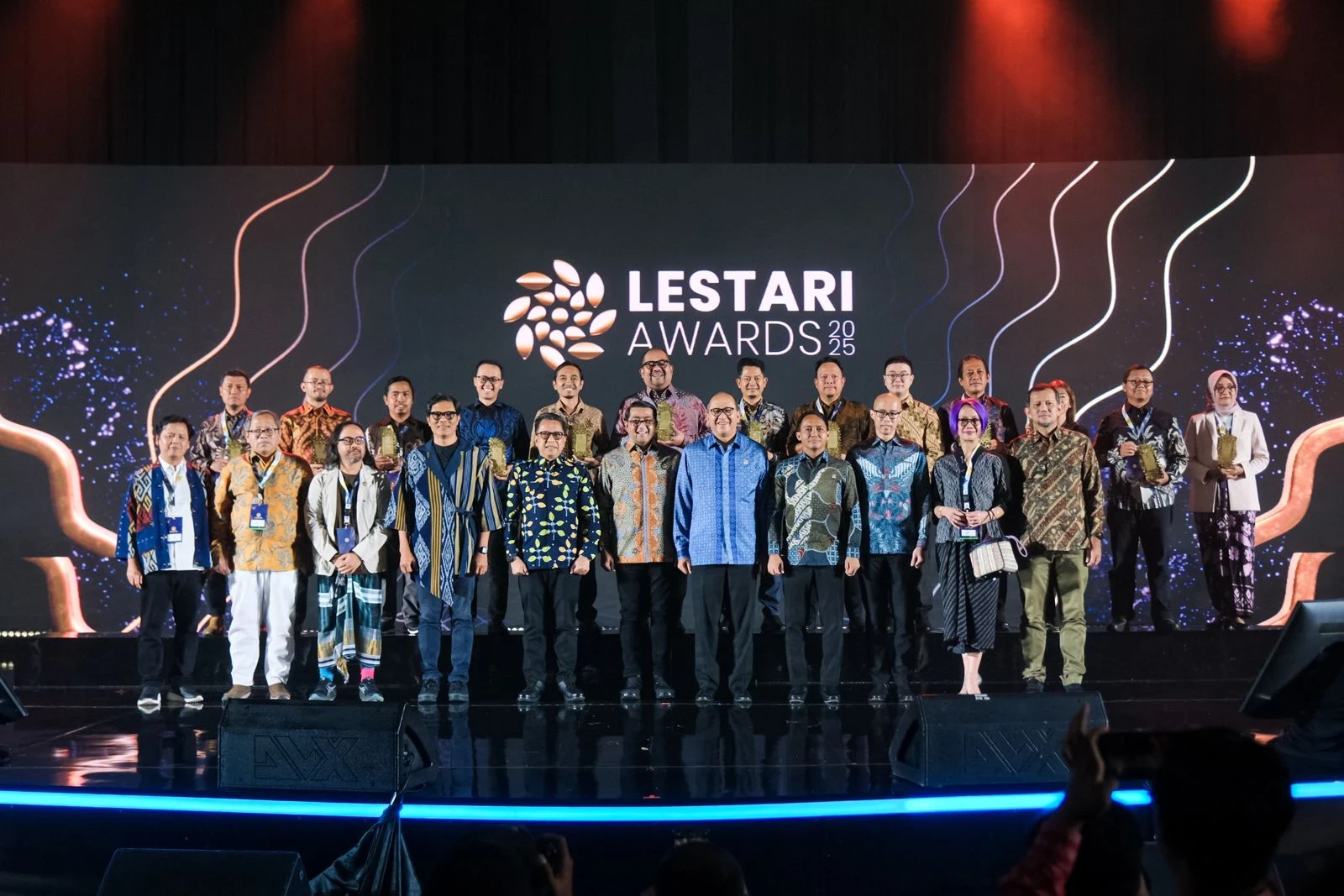 Minister of Creative Economy Applauds 16 Lestari Awards 2025 Recipients: Strengthening Sustainable Creative Economy Ecosystem
