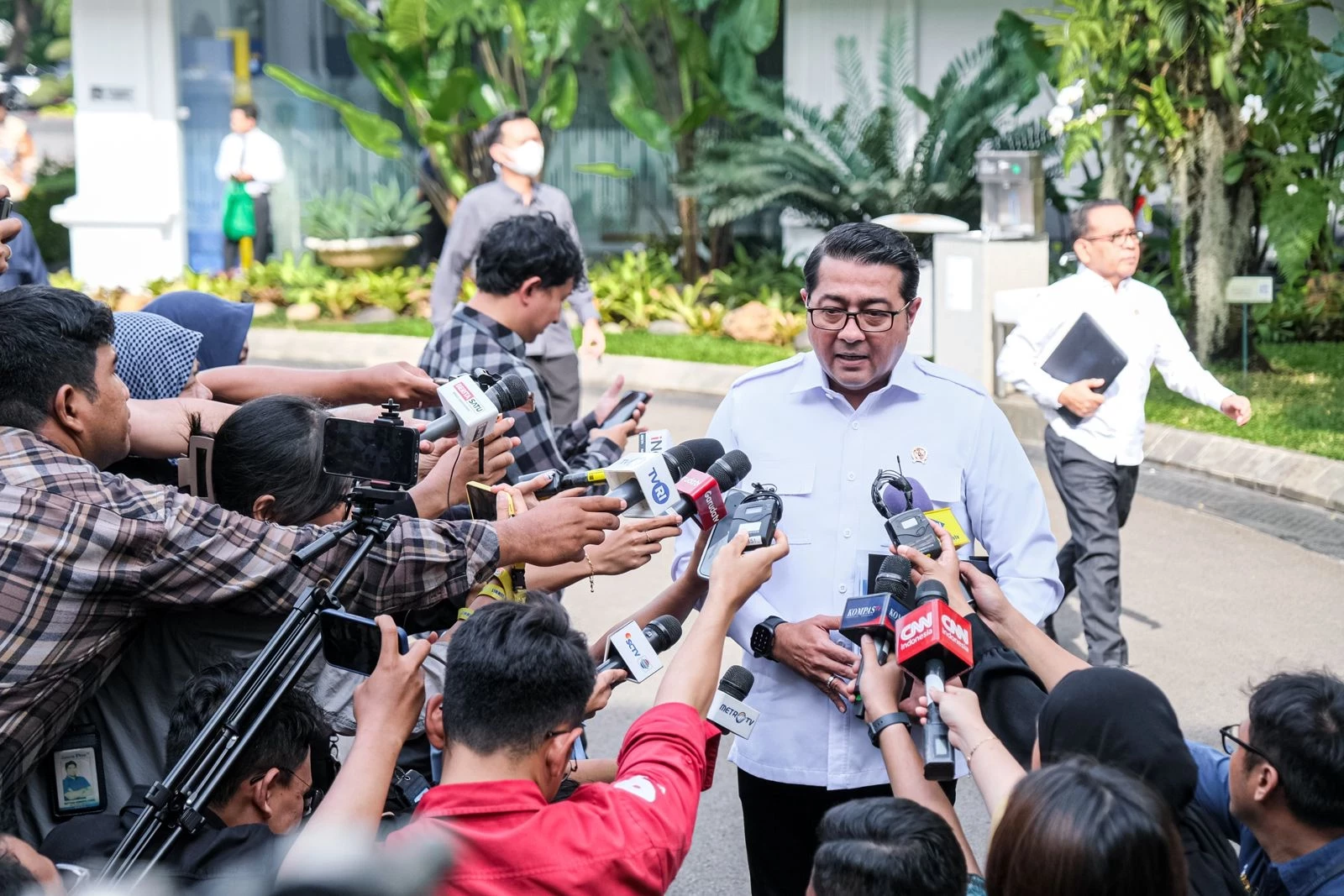 Minister of Creative Economy Reports One-Year Performance: Creative Economy Contribution to National GDP Reaches Rp1,500 Trillion