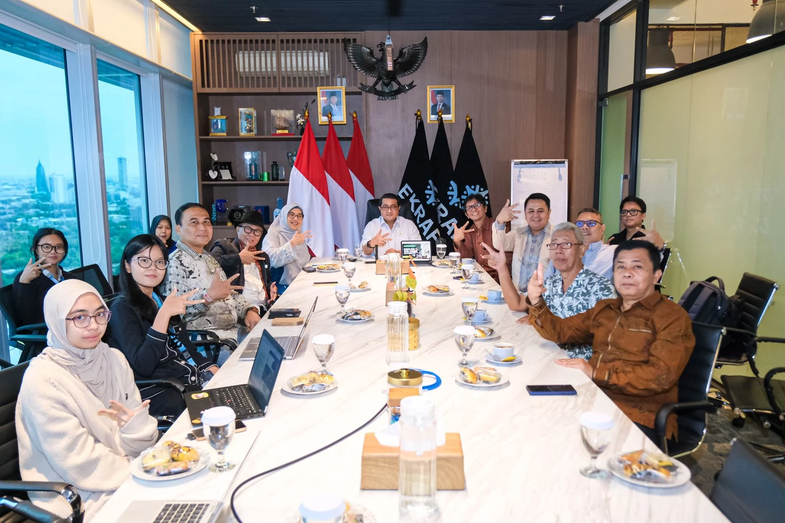 Supporting Regional Potential, Ministry of Creative Economy Explores Collaboration on Traditional Music and Coffee Program