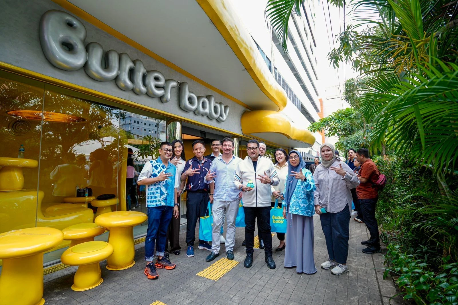 Minister of Creative Economy Supports Butter Baby’s Global Expansion and Activation of Local IP at Soekarno-Hatta Airport