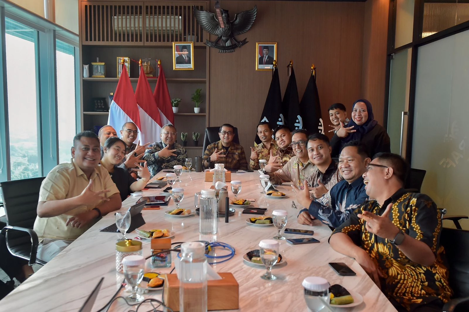 Minister of Creative Economy Explores Startup Ecosystem Development with Starfindo