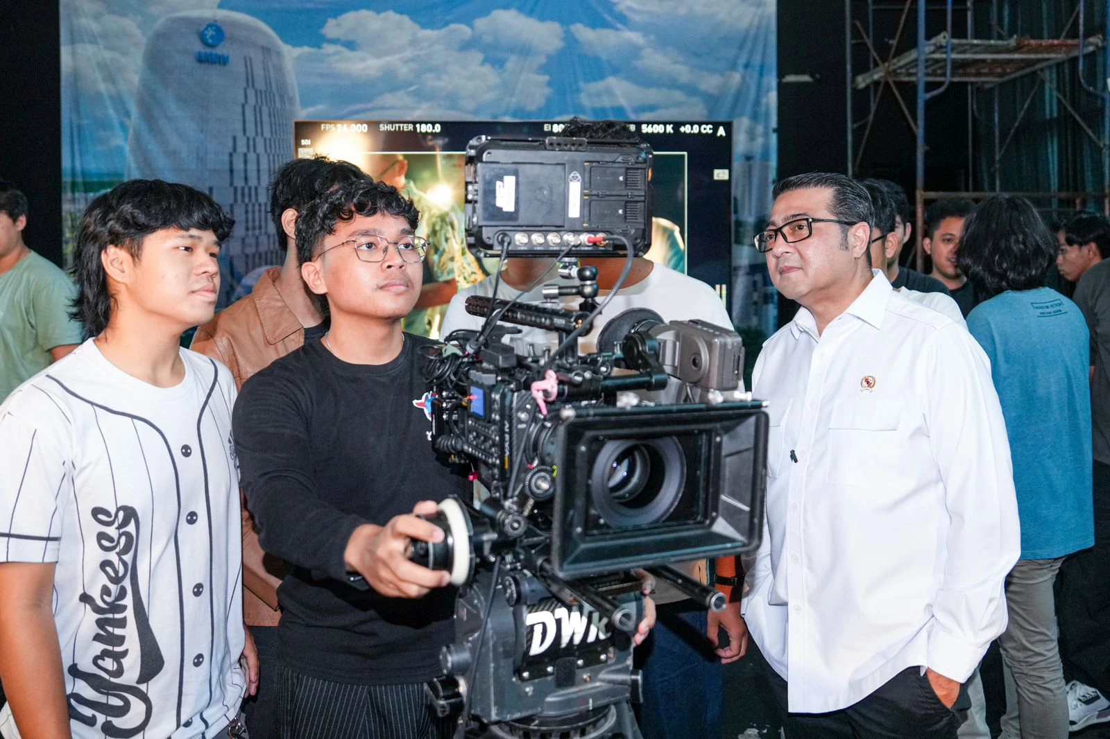 Minister of Creative Economy Strengthens Commitment to Developing Talent and Creative IP from Campus to the Global Market  Tangerang, April 16, 2026 – Minister of Creative Economy/Head of the Creative Economy Agency, Teuku Riefky Harsya, emphasized the im