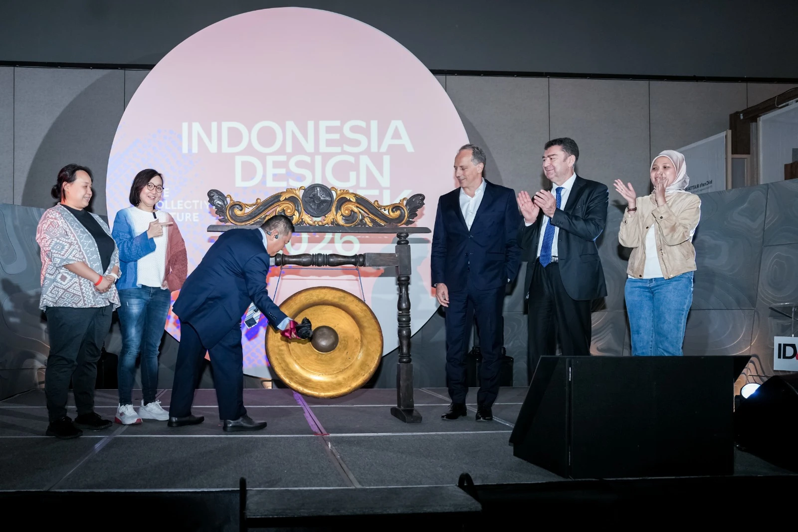 Wamenekraf Buka IDW 2026: Desain Tak Sekadar Estetika tapi Cara Jalani Hidup