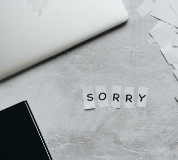 Terlalu banyak mengucapkan kata “maaf”