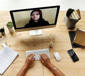 8 Pertanyaan remote workers yang wajib diajukan saat interview