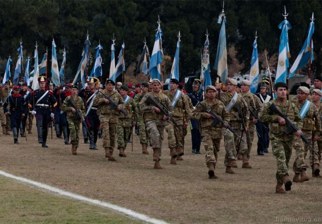 Este año, la función Defensa recibió $ 14 mil millones más que en 2016.