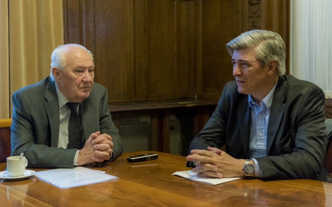 Hace unas semanas, Gowland fue recibido por el
Presidente de la AGN, Oscar Lamberto.