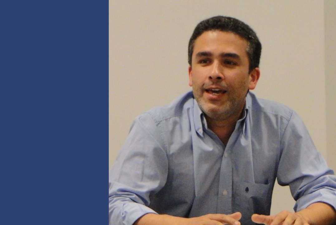El compilador del libro, Diego Pando