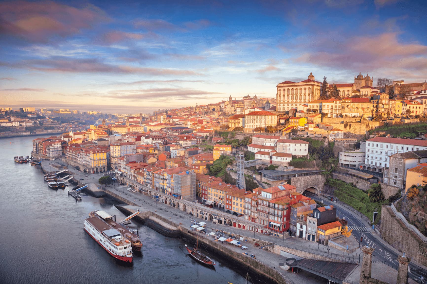 Checklist for Relocating to Portugal : Key Steps for a Hassle-Free Move