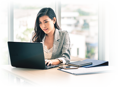 Professional reviewing a specific elearning project
