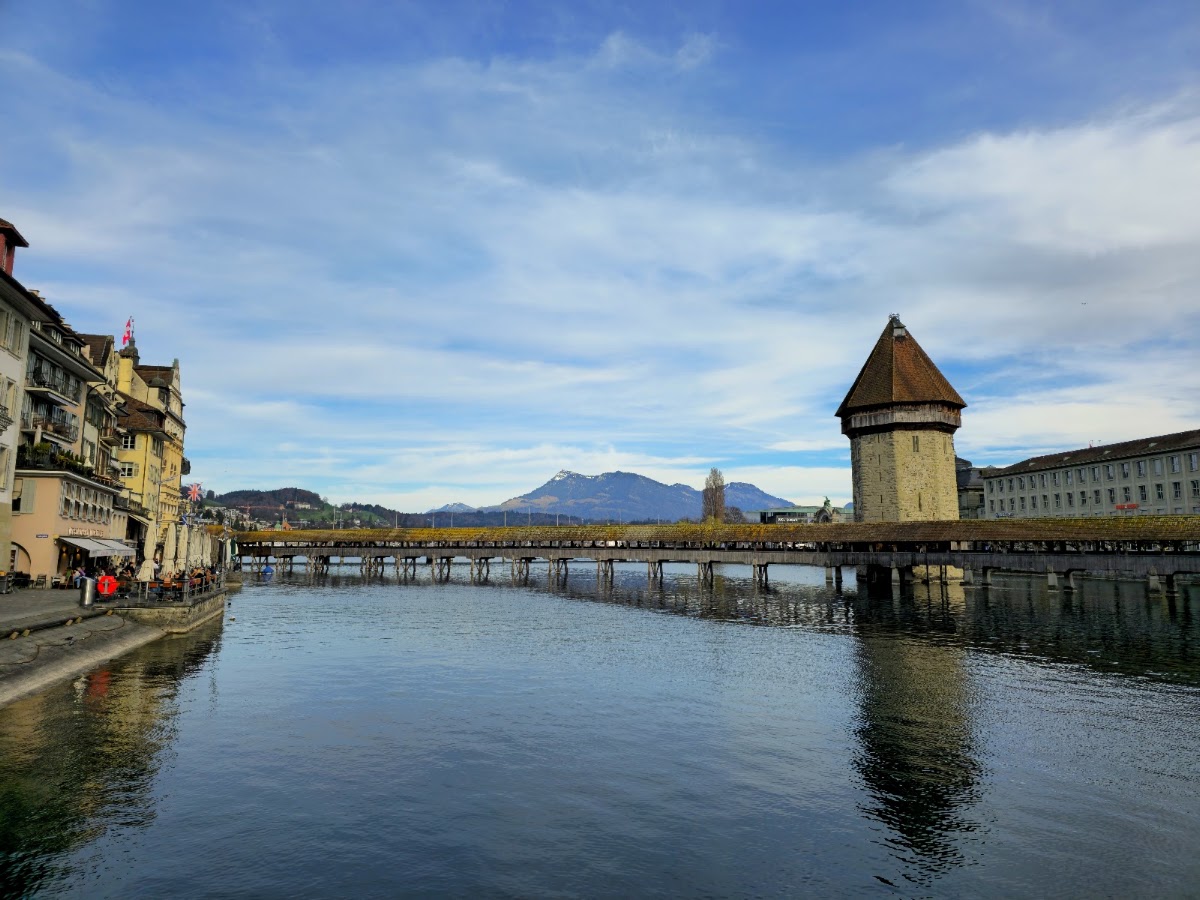 Reuss River Path
