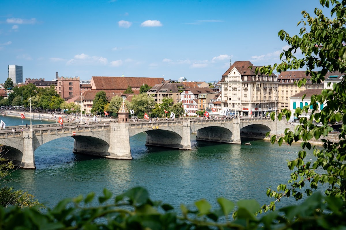 Rhine Promenade Basel - Erlenmatt
