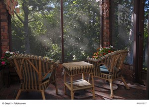 The Advantages Of A Screened In Porch