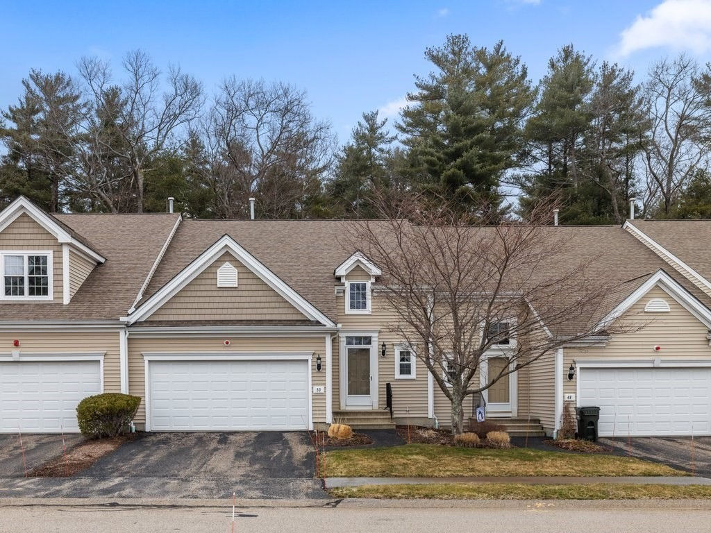 50 Stonebridge Dr 50, Hanson, MA 02341