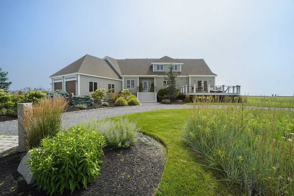 123 Gurnet Rd, Duxbury, MA 02332