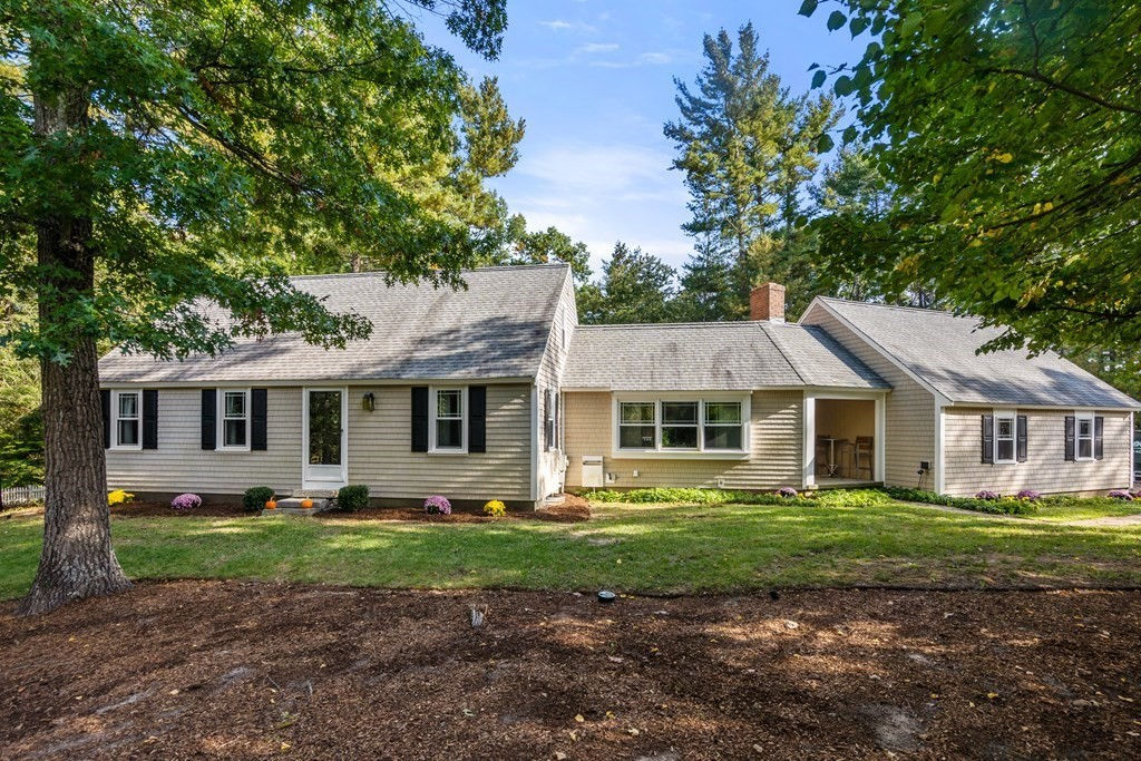 55 South River Ln West, Duxbury, MA 02332