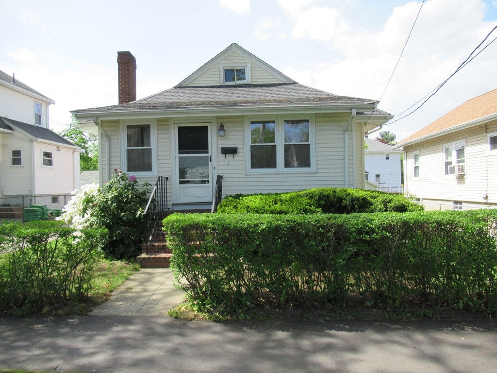 91 Exeter St, Quincy, MA 02170